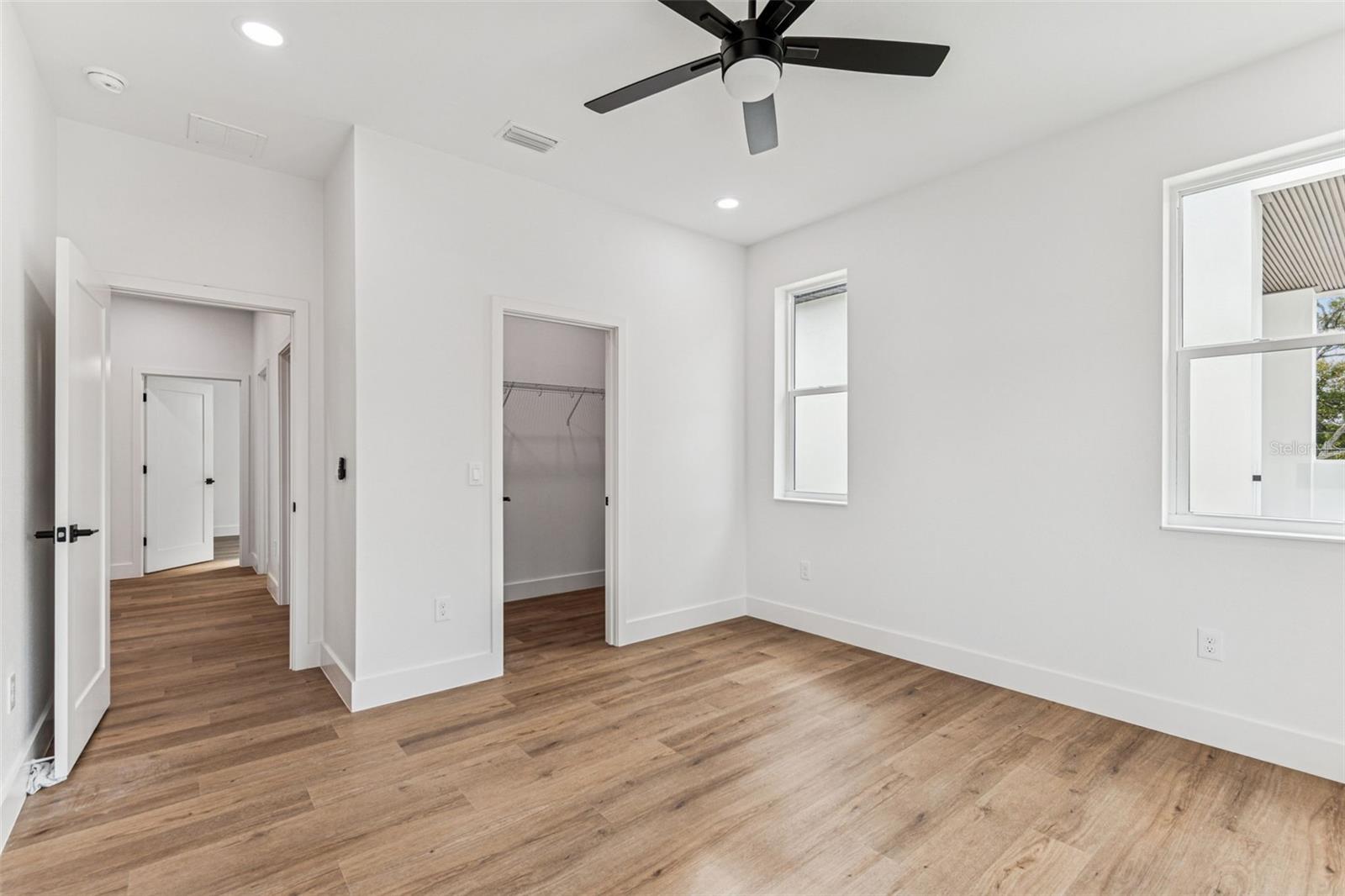 BANZA BANZA - Residential