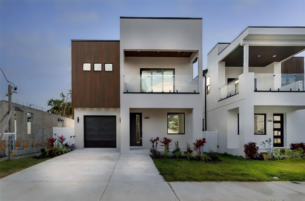 Photo of 2905 N 21st Street, Tampa, FL 33605 (MLS # TB8461889)