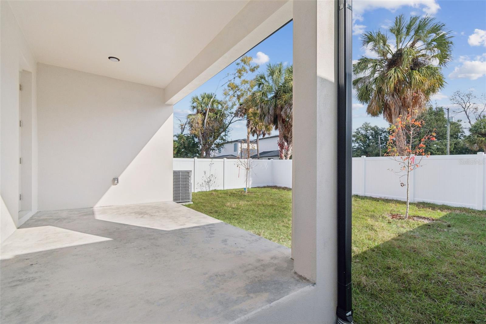 BANZA BANZA - Residential