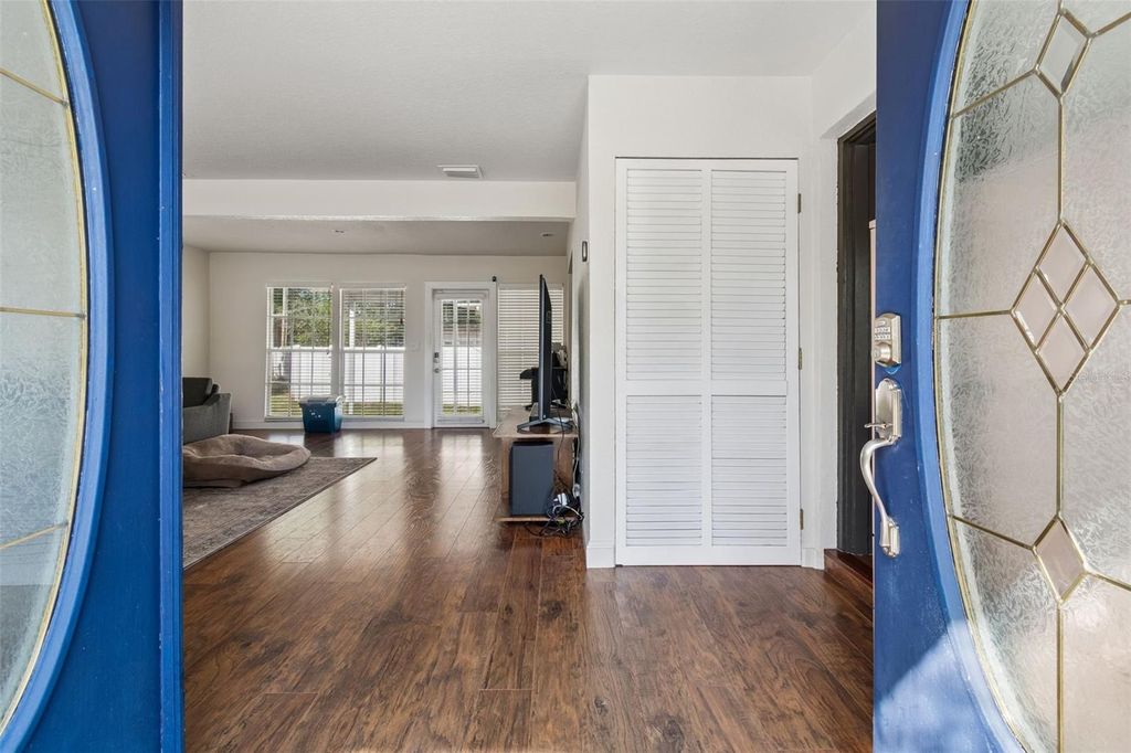 Photo of 2301 W Eldred Drive, Tampa, FL 33603 (MLS # TB8497558)