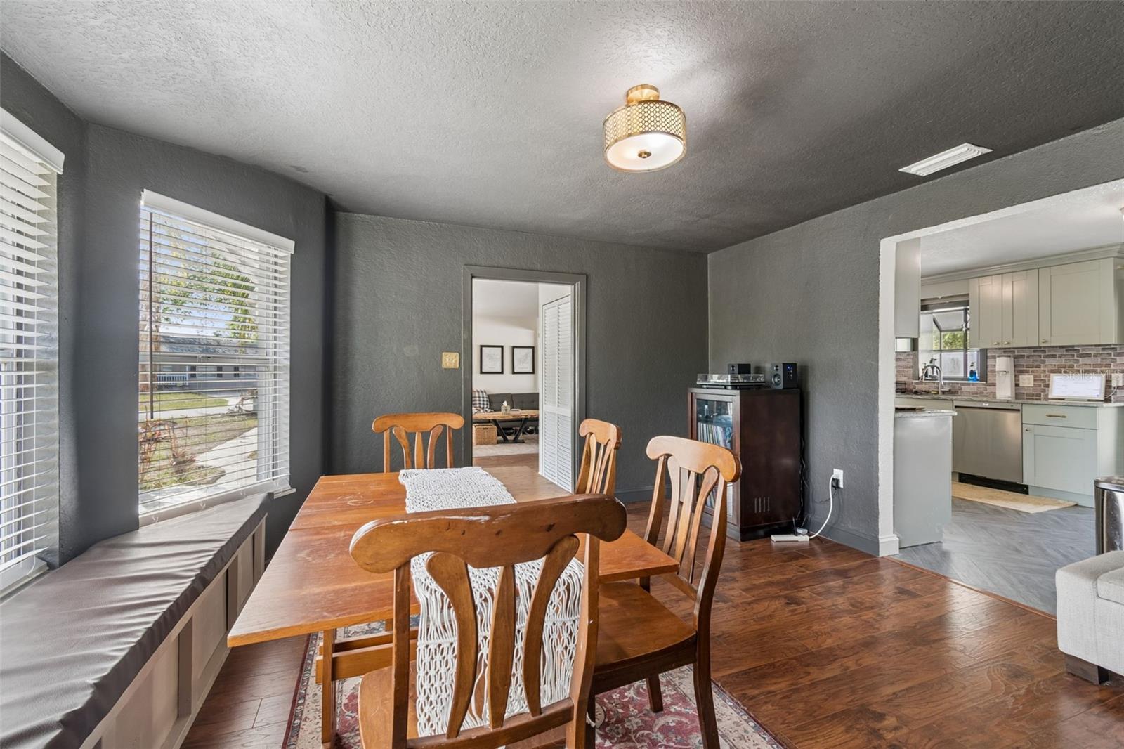 WELLSWOOD ESTATES UNIT 2 - Residential