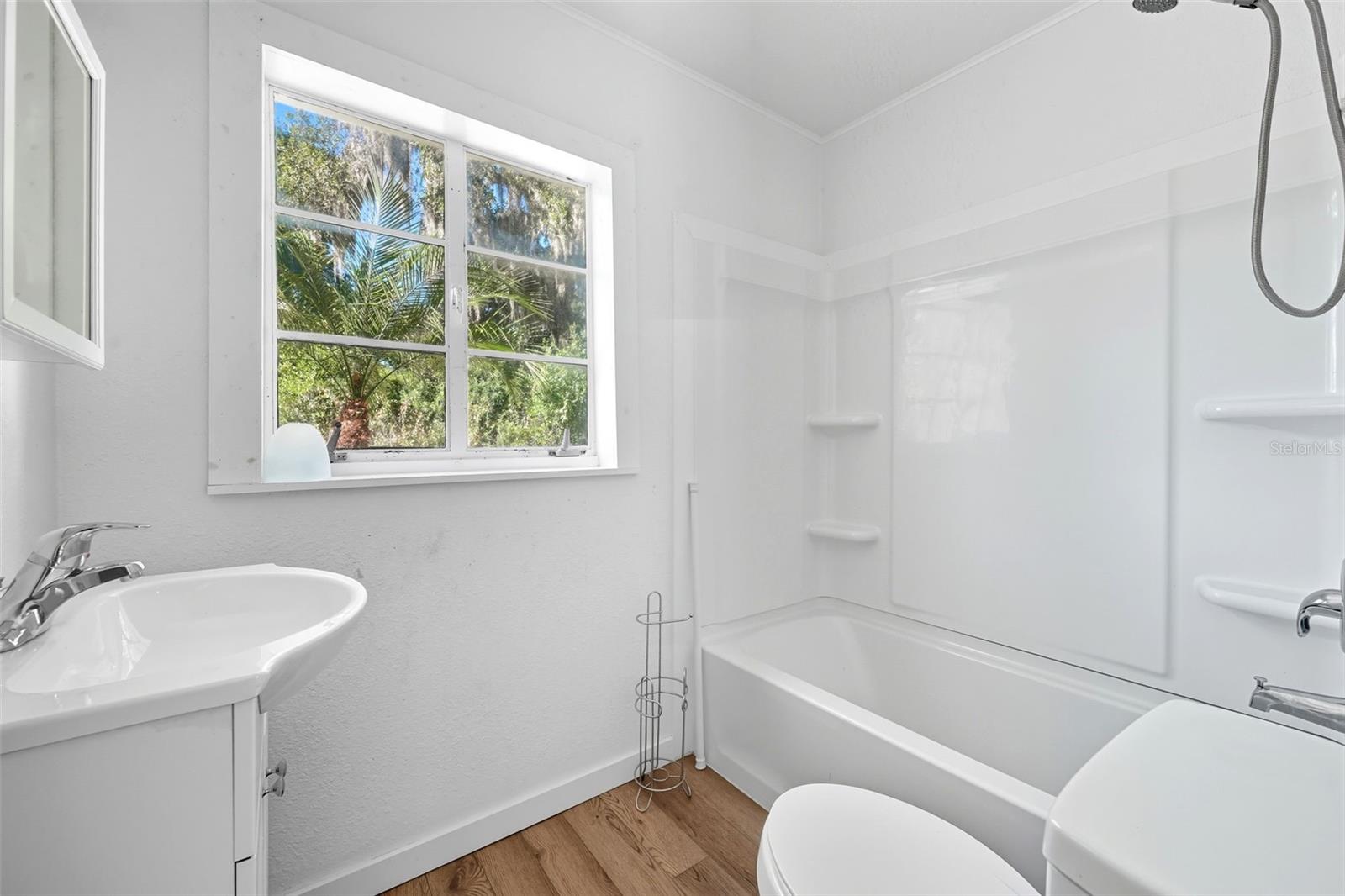 EUSTIS ORANGE AVE SUB - Residential