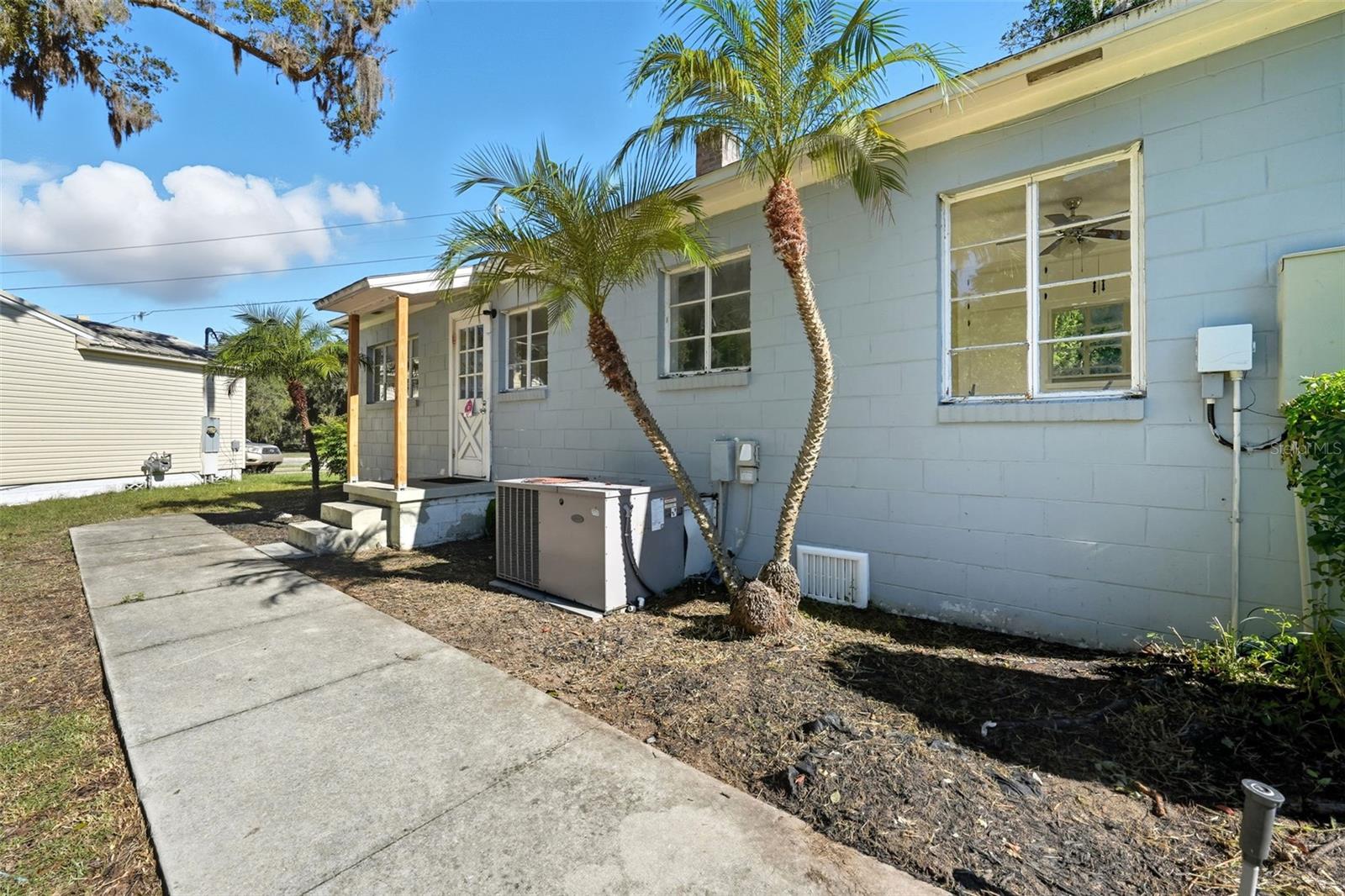 EUSTIS ORANGE AVE SUB - Residential