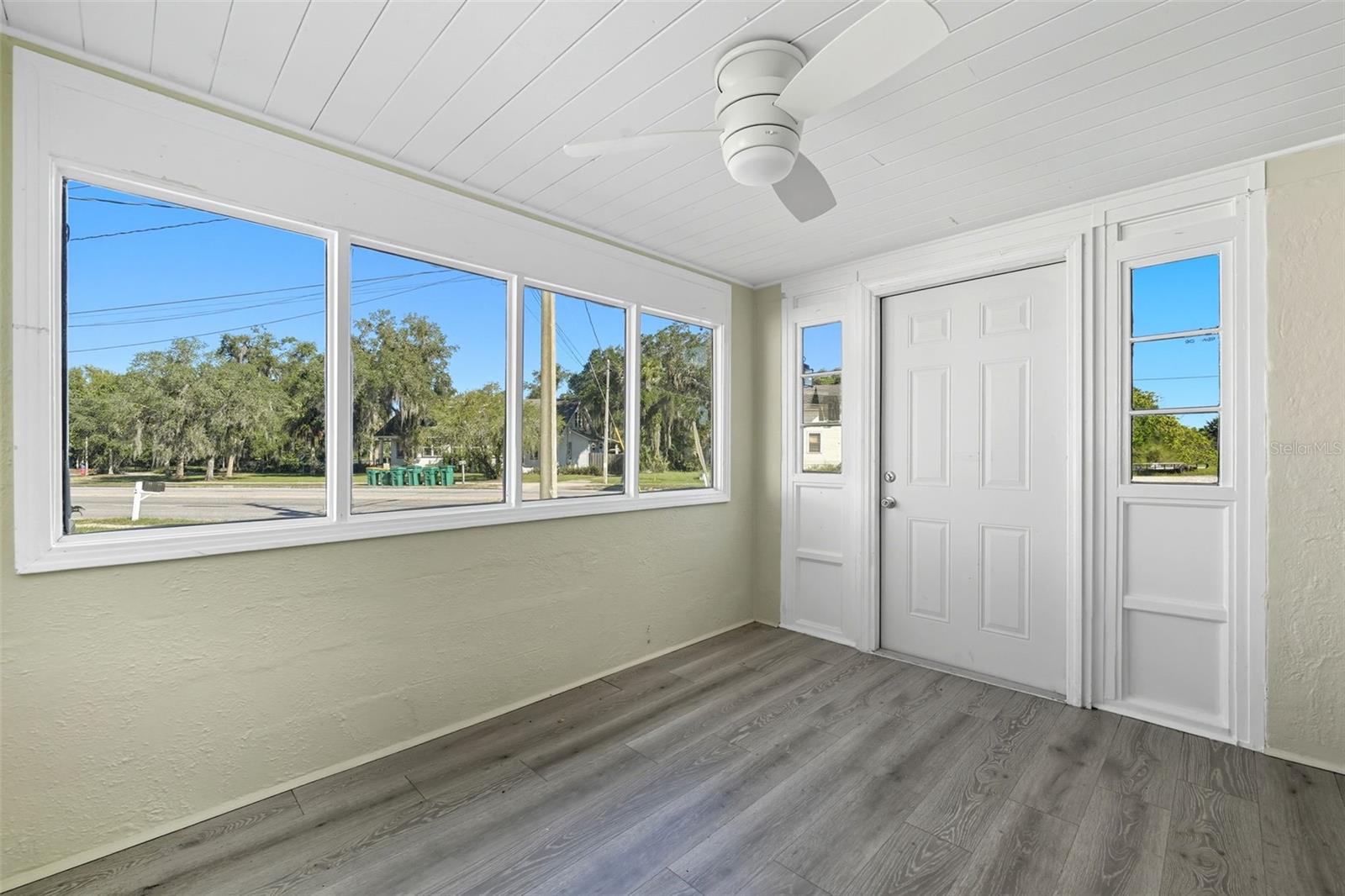 EUSTIS ORANGE AVE SUB - Residential