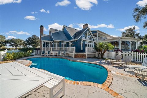 Tiny photo for 1200 Peninsula Drive, Tavares, FL 32778 (MLS # G5110404)