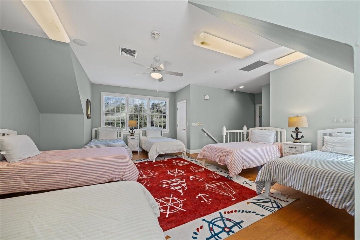 TAVARES PENINSULA TRACTS A-G REP - Residential