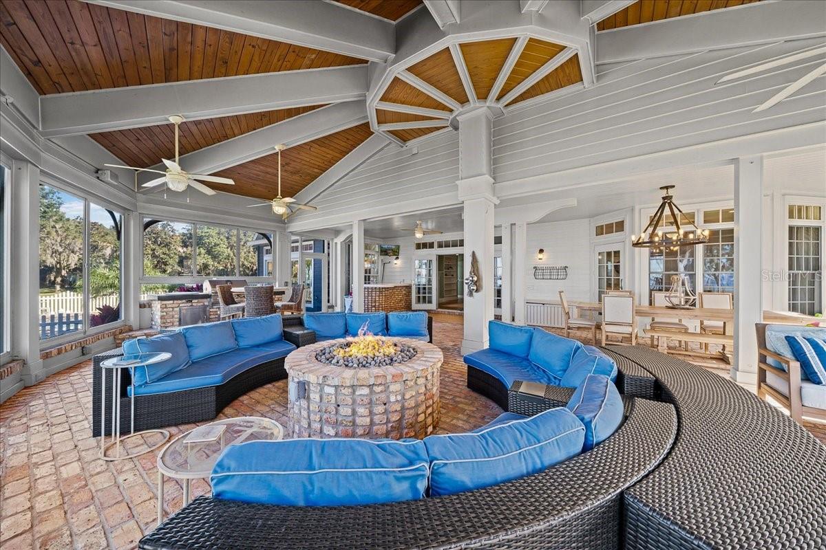 TAVARES PENINSULA TRACTS A-G REP - Residential