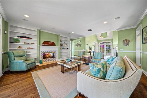 Tiny photo for 1200 Peninsula Drive, Tavares, FL 32778 (MLS # G5110404)