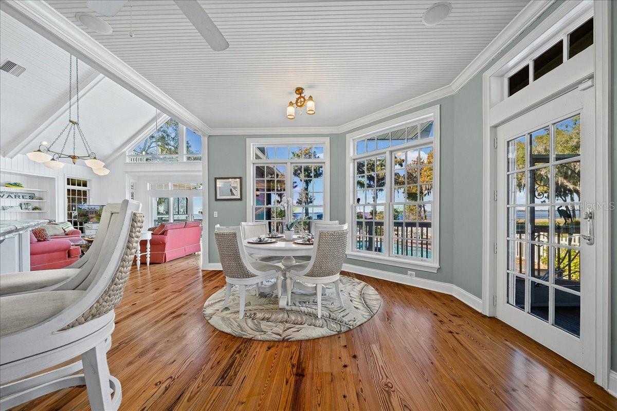 TAVARES PENINSULA TRACTS A-G REP - Residential