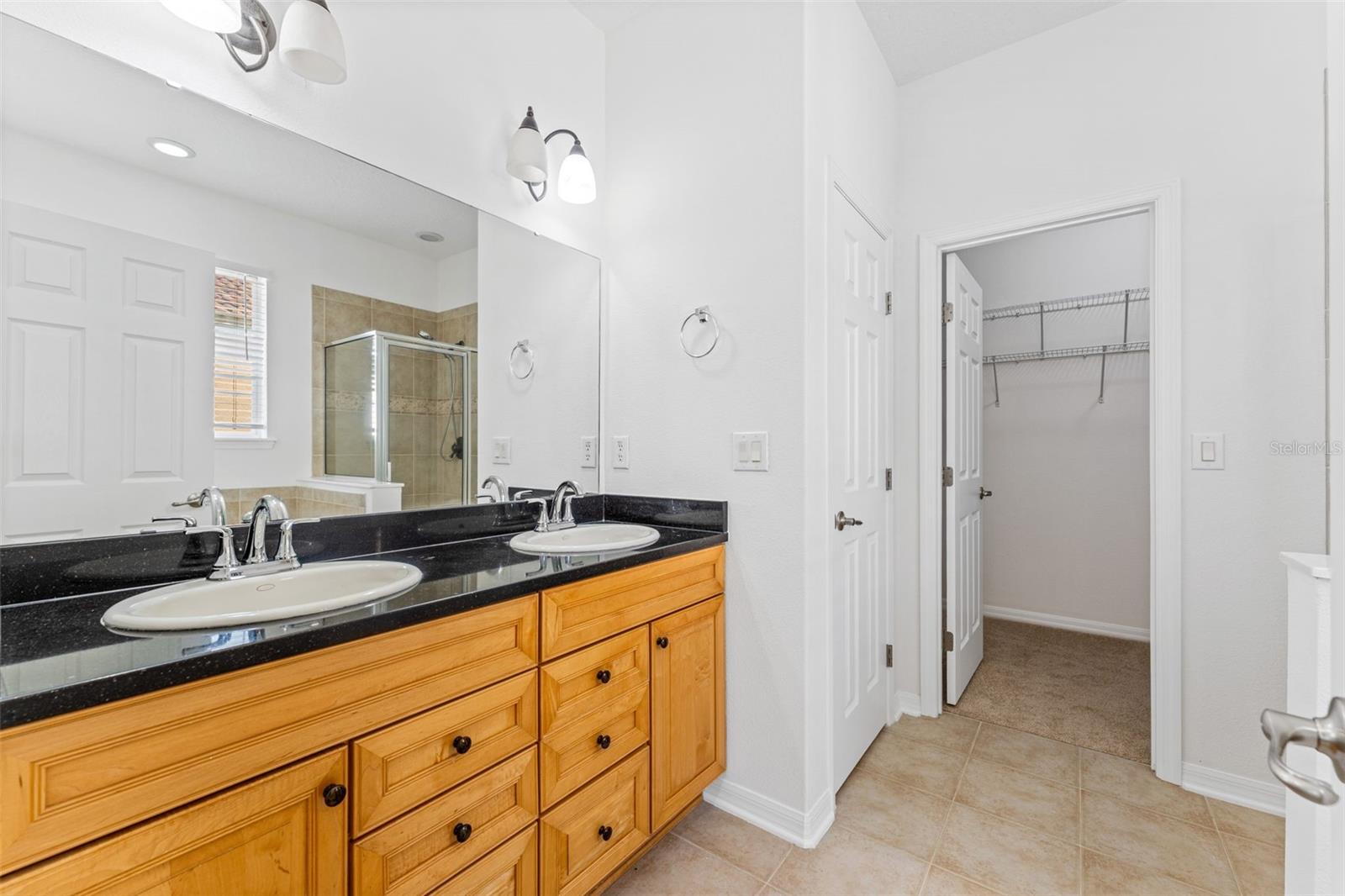 VENETIAN BAY PH 1B UT 1 - Residential