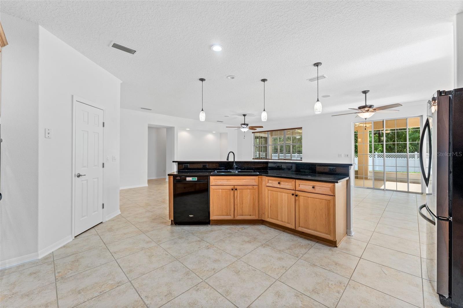 VENETIAN BAY PH 1B UT 1 - Residential