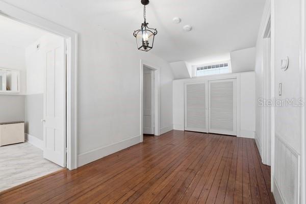 FRUITLAND PARK - Residential