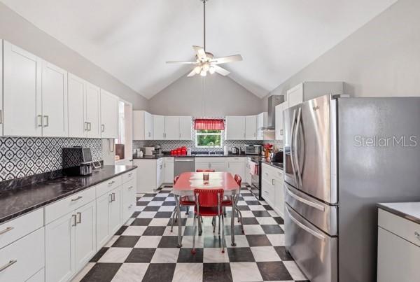 FRUITLAND PARK - Residential