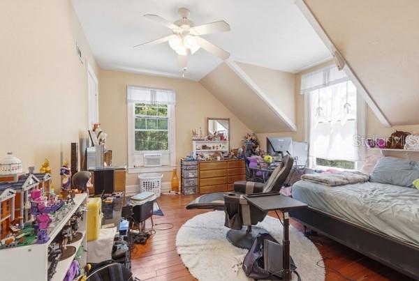 FRUITLAND PARK - Residential