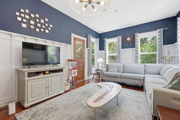 FRUITLAND PARK - Residential