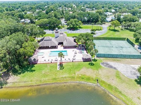 A home in PORT ORANGE