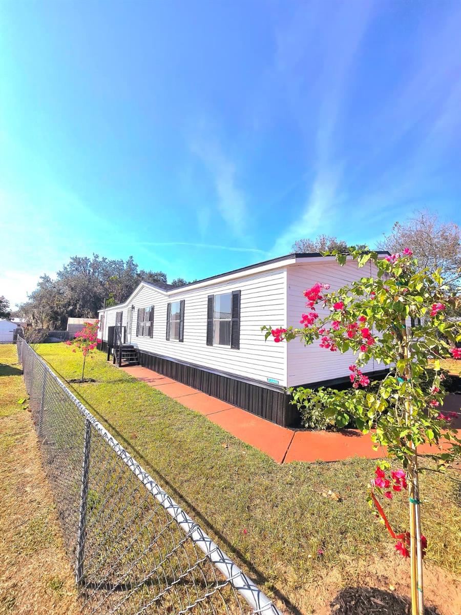 4928 ROLLINGLEN LOOP E