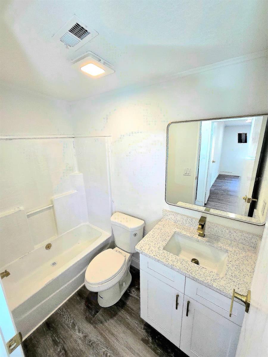 ROLLINGLEN PH 03 - Residential