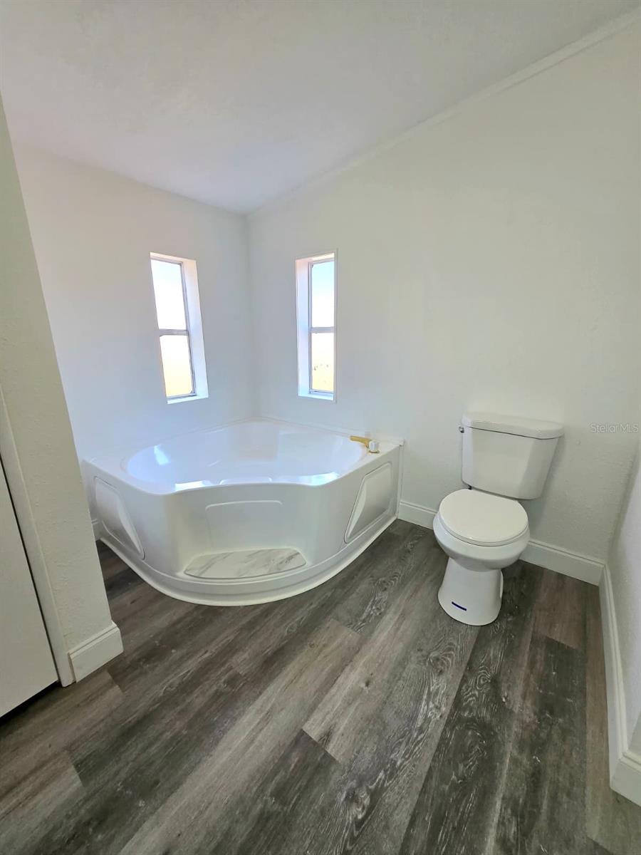 ROLLINGLEN PH 03 - Residential