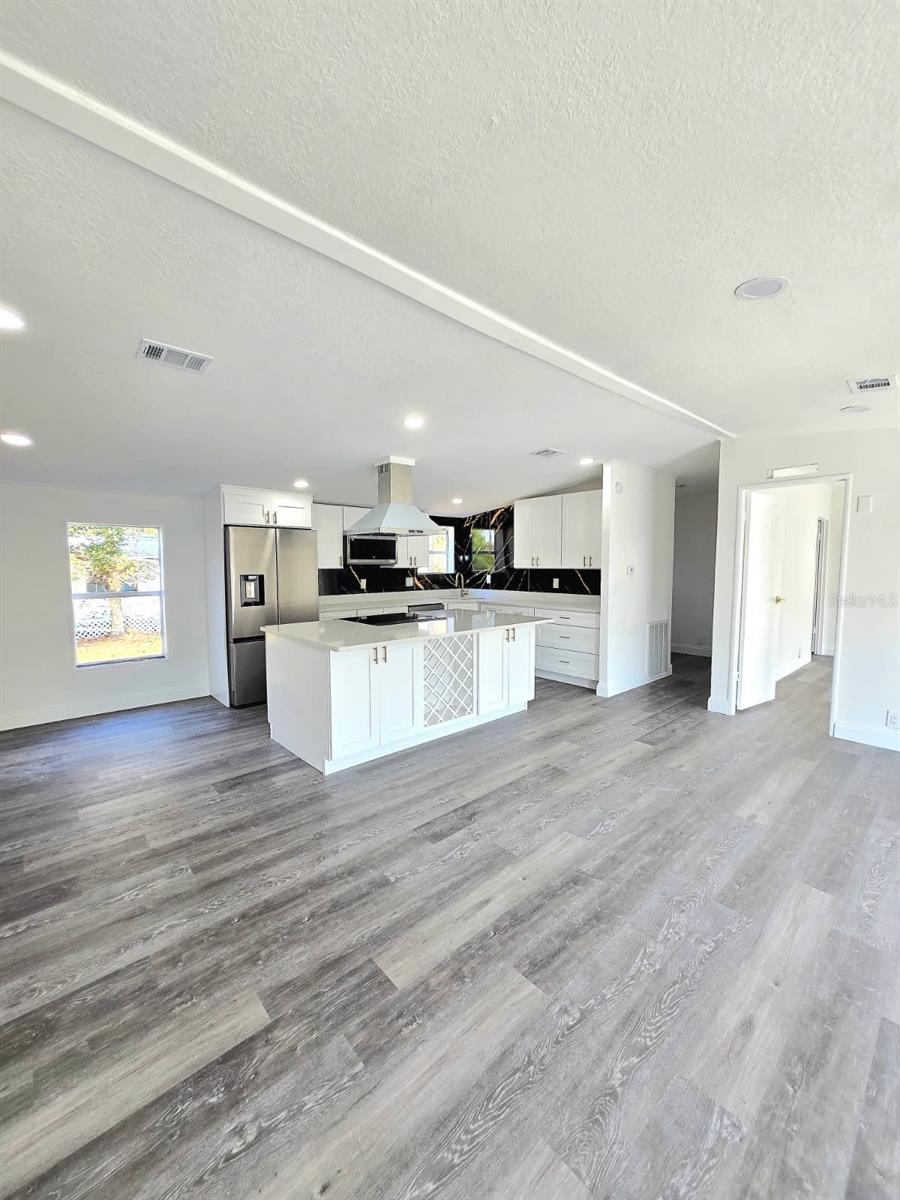 ROLLINGLEN PH 03 - Residential