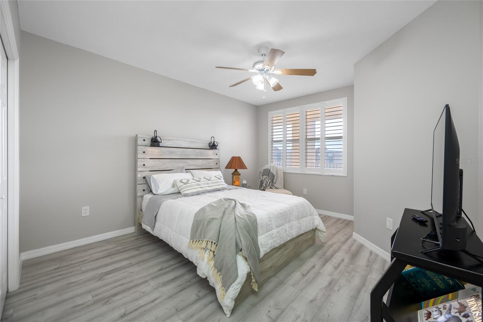 GOLF LAKE CONDO V AT EAST BAY - Residential