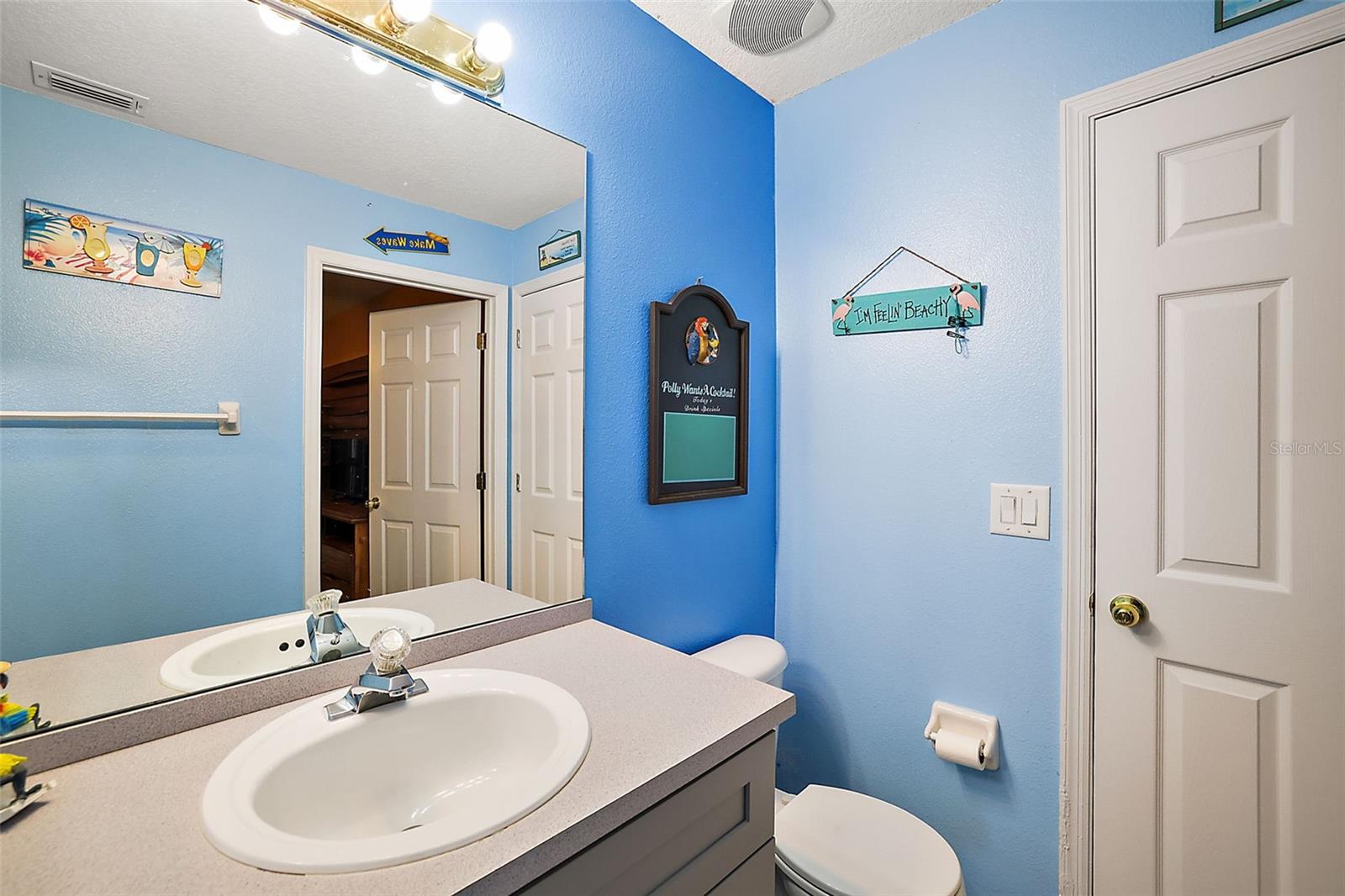 GROVELAND HIDDEN LAKES ESTATES PH 03 - Residential