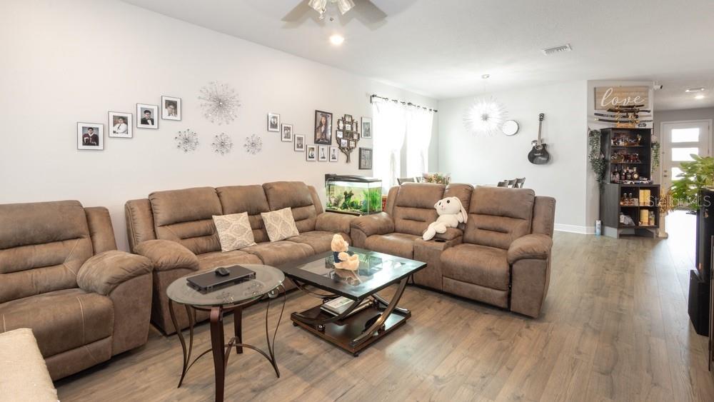 PERSIMMON PARK PH 1 - Residential