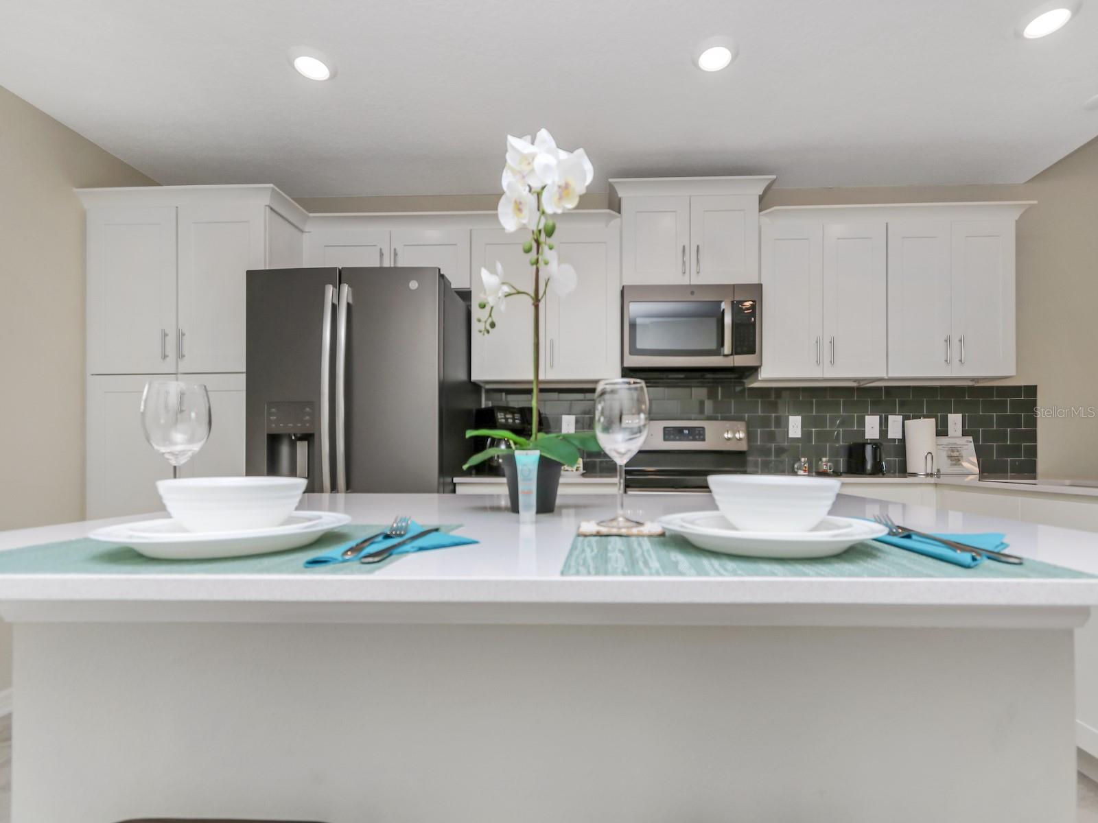 THE TERRACES AT STOREY LAKE CONDO 3 PH 9 - Residential