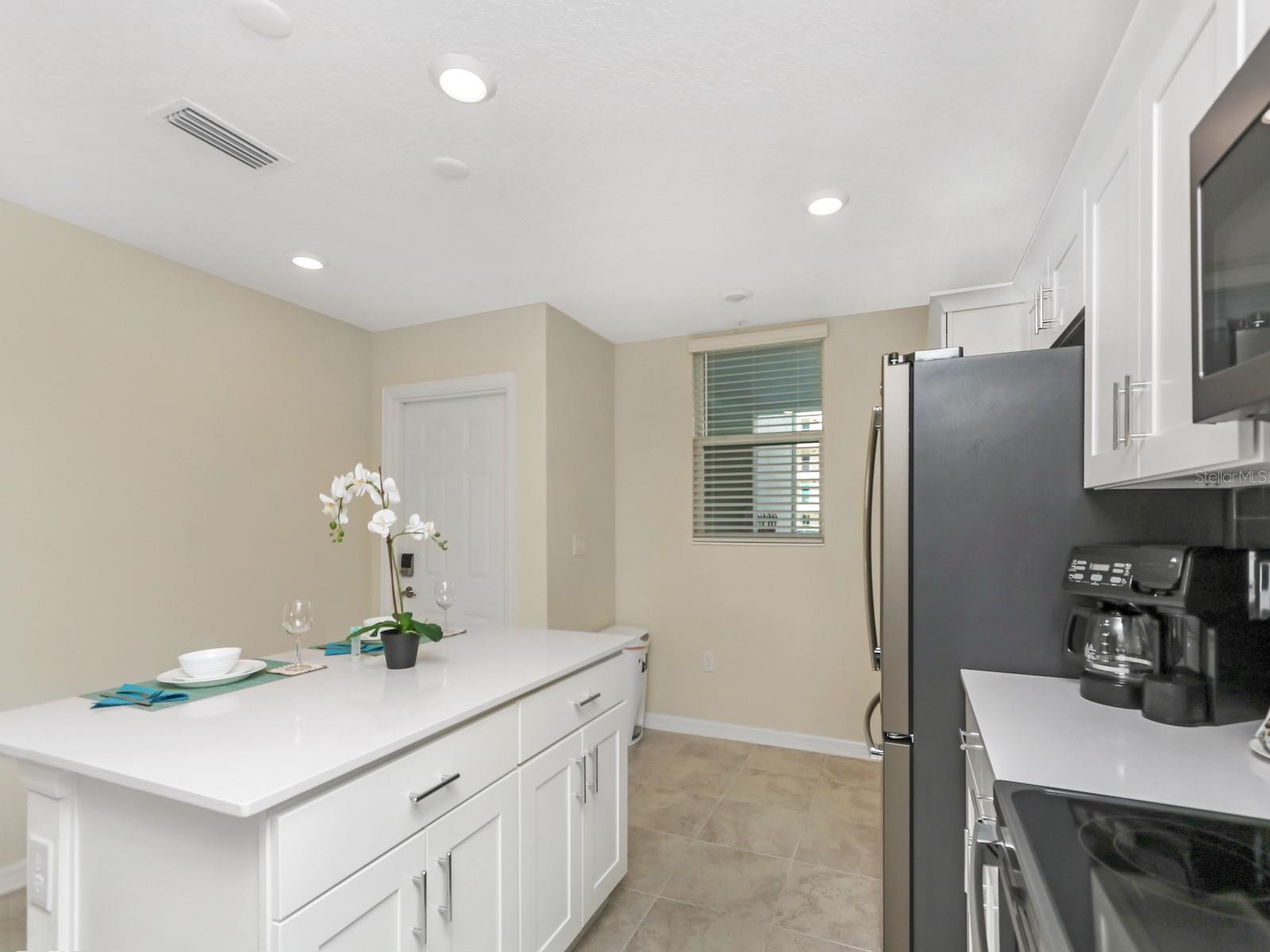 THE TERRACES AT STOREY LAKE CONDO 3 PH 9 - Residential