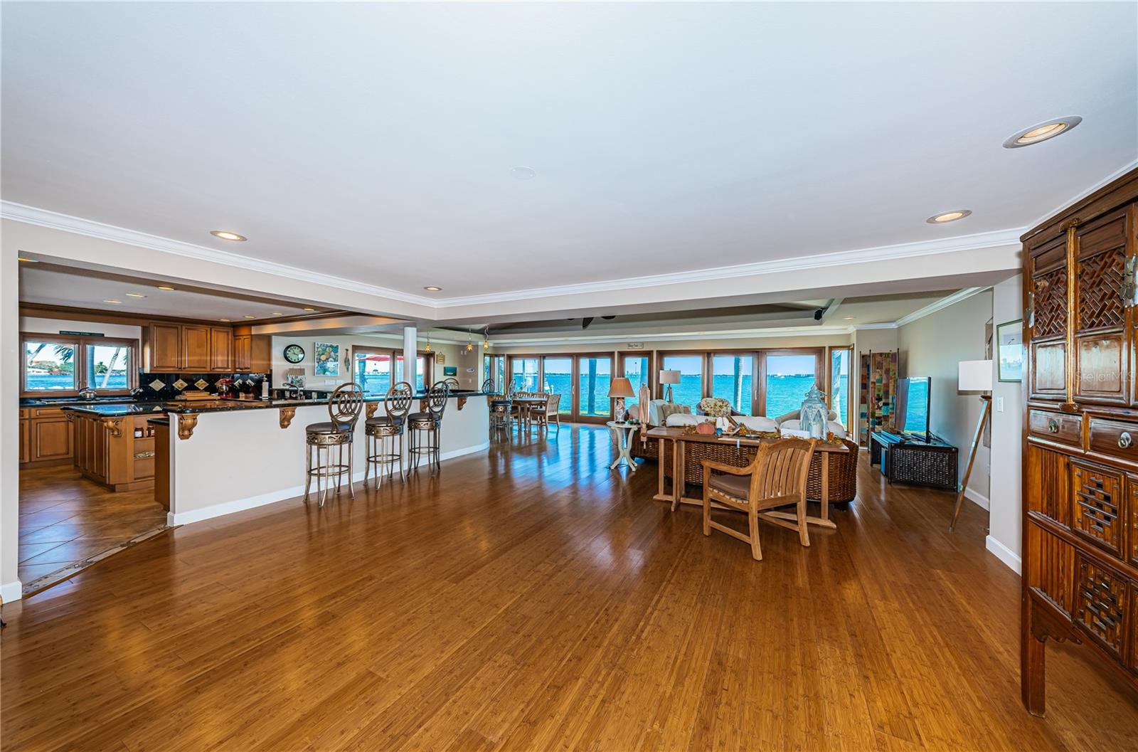 BELLE VISTA POINT 2ND ADD - Residential