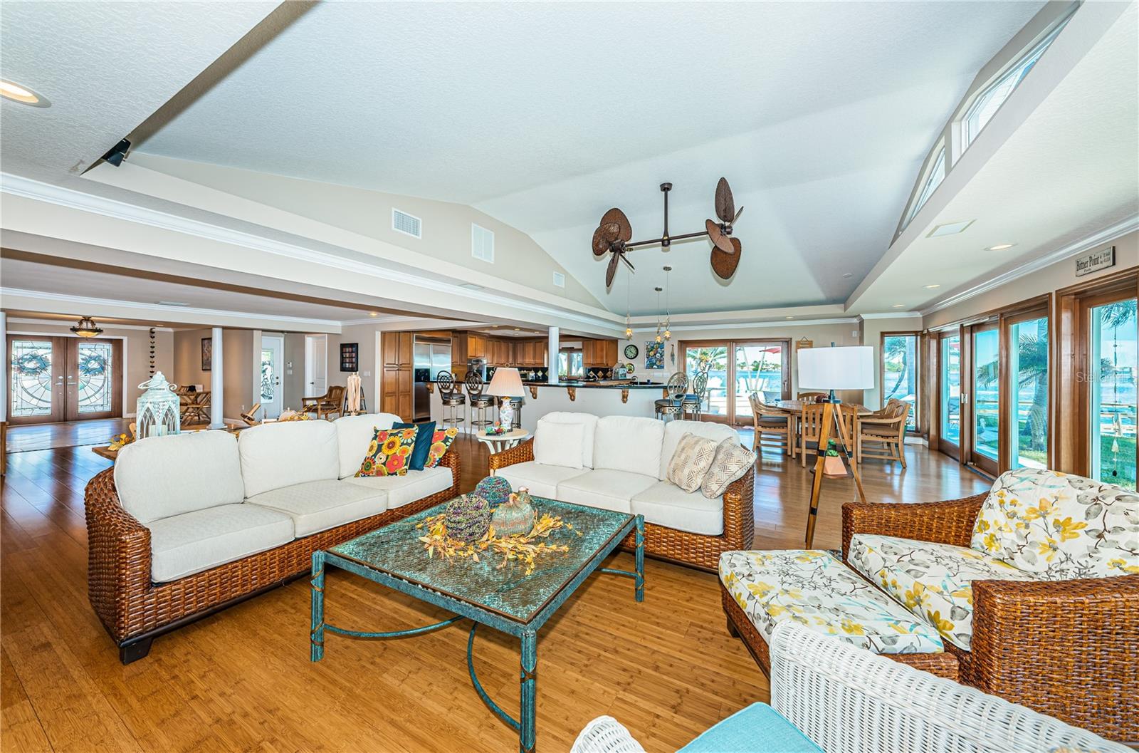 BELLE VISTA POINT 2ND ADD - Residential