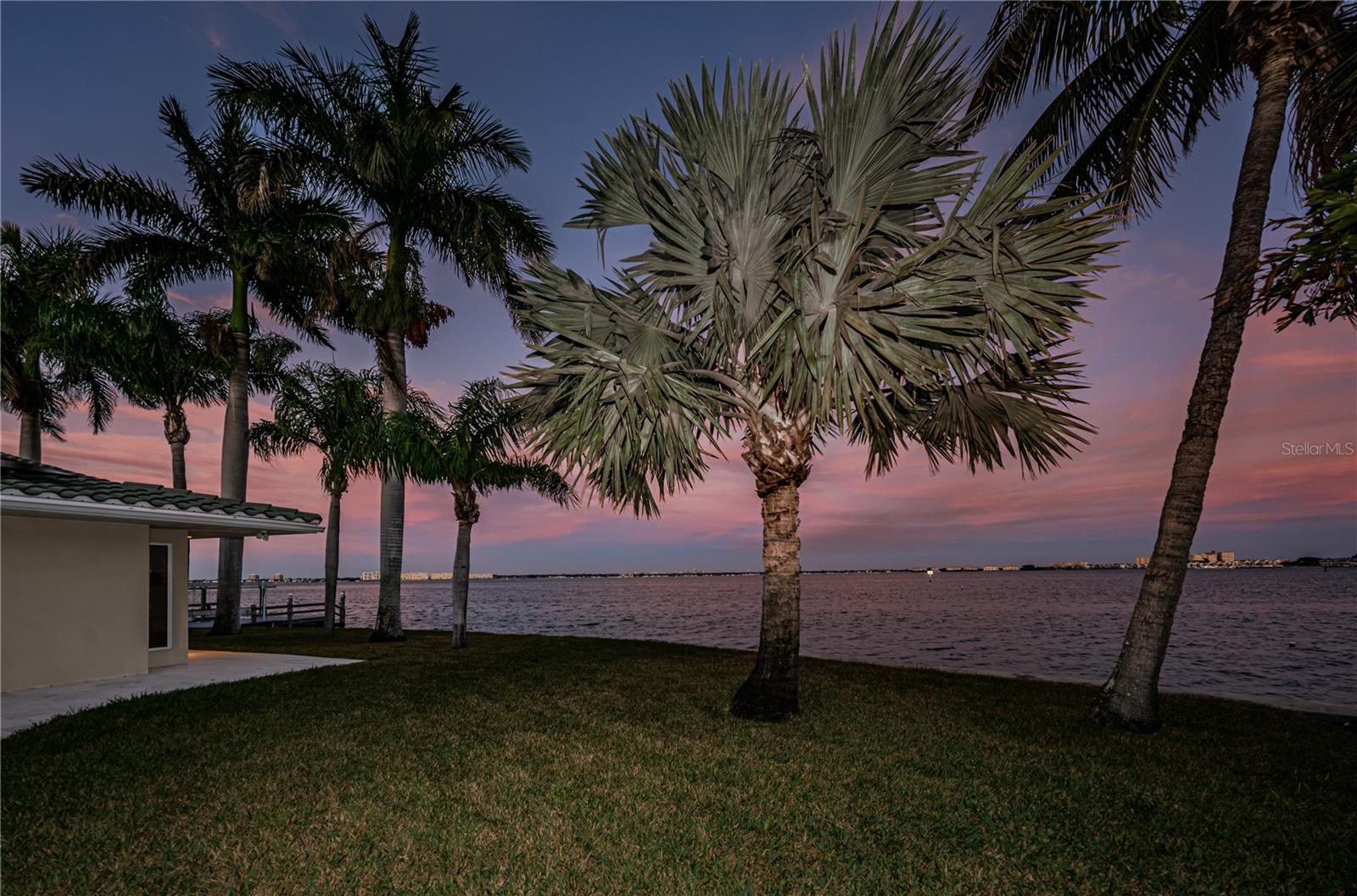 BELLE VISTA POINT 2ND ADD - Residential