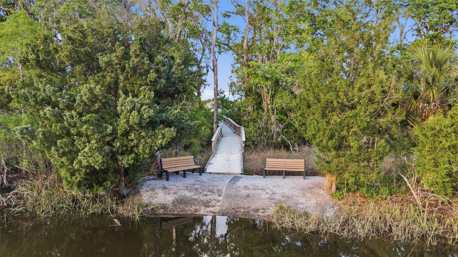 BRADLEY POND - Residential