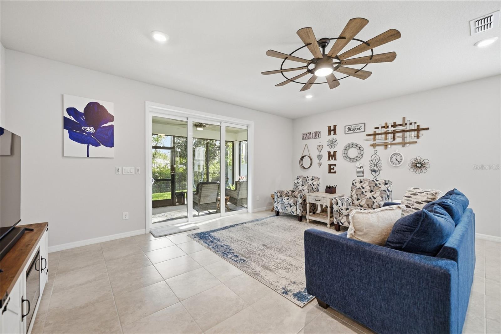 BRADLEY POND - Residential