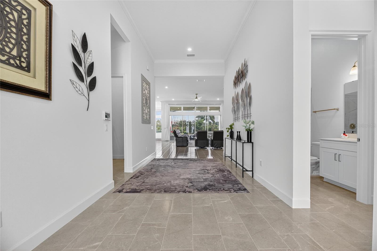 MARISOL POINTE - Residential