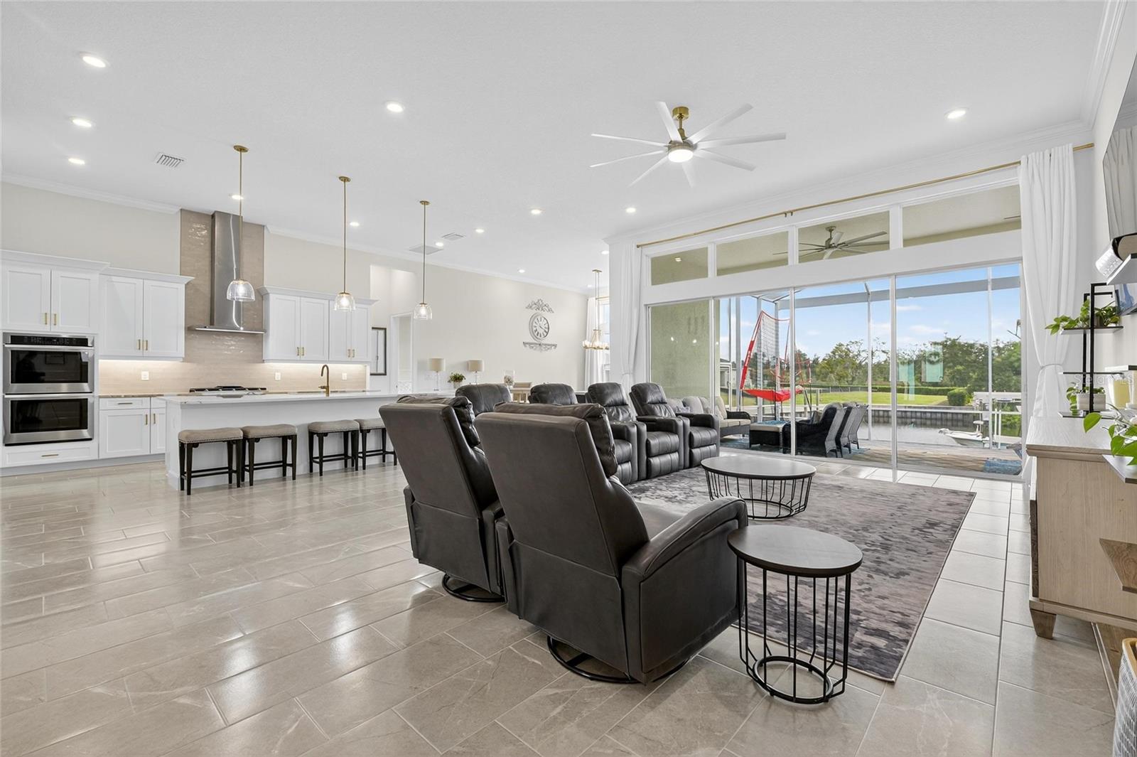 MARISOL POINTE - Residential