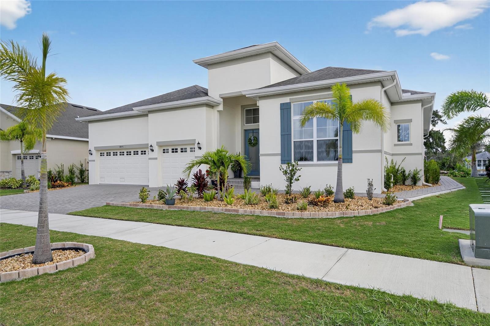 MARISOL POINTE - Residential