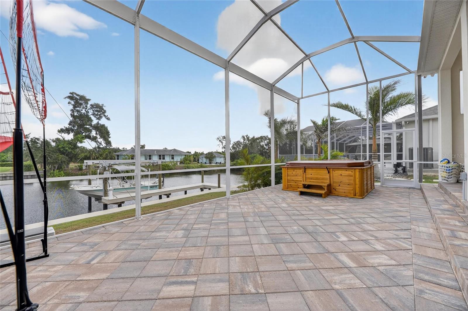 MARISOL POINTE - Residential