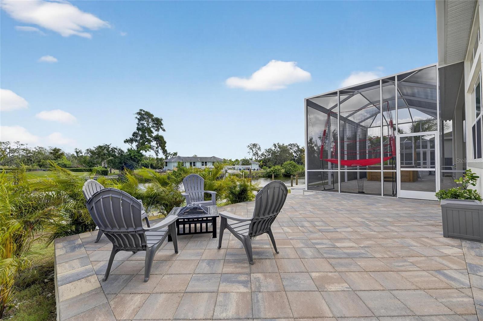 MARISOL POINTE - Residential