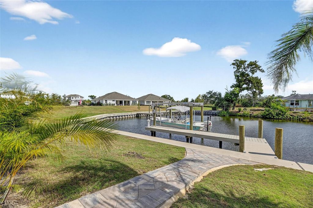 Photo of 5975 Blakeney Loop, Apollo Beach, FL 33572 (MLS # TB8432136)
