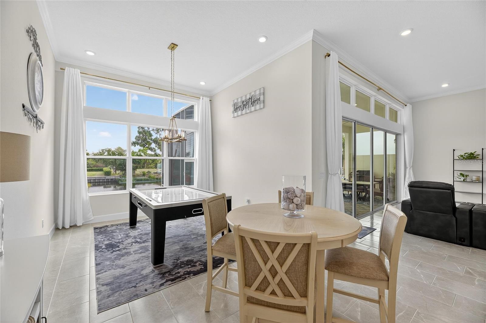 MARISOL POINTE - Residential