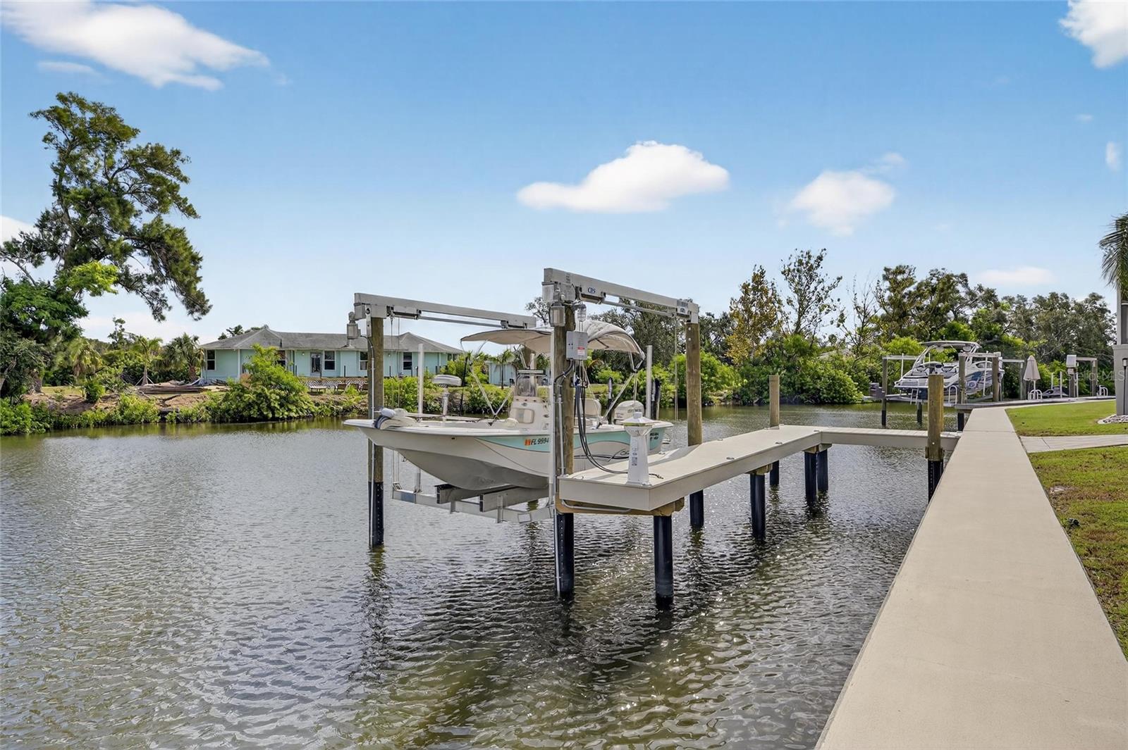 MARISOL POINTE - Residential