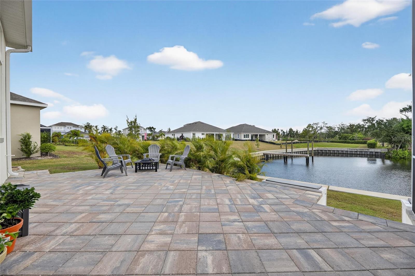 MARISOL POINTE - Residential