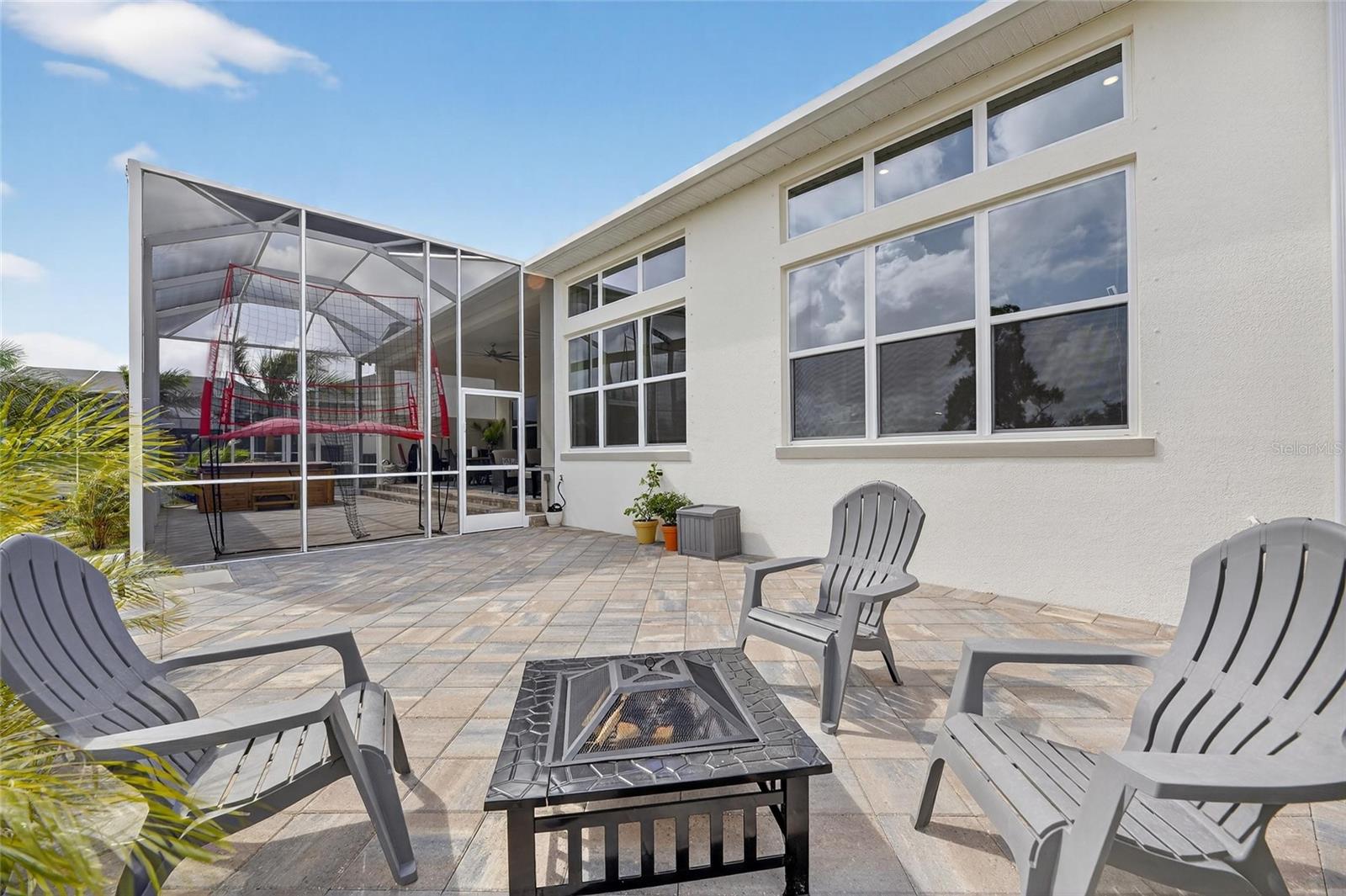 MARISOL POINTE - Residential