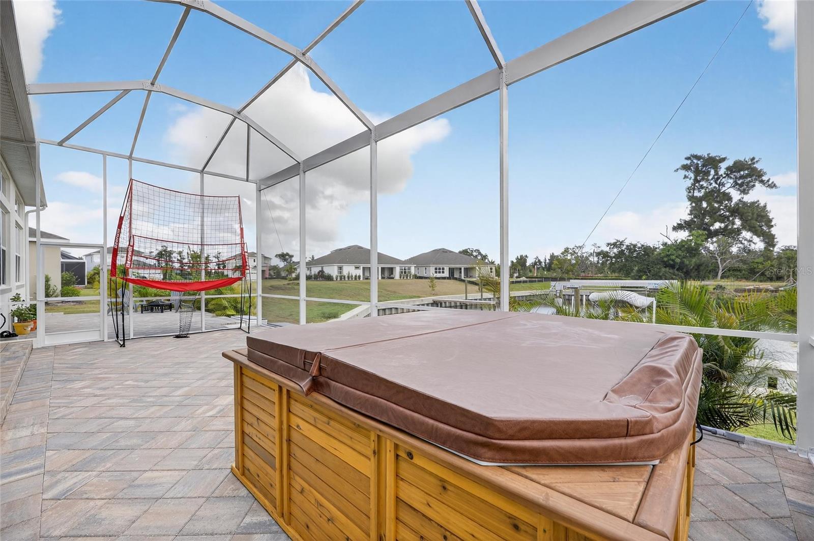 MARISOL POINTE - Residential