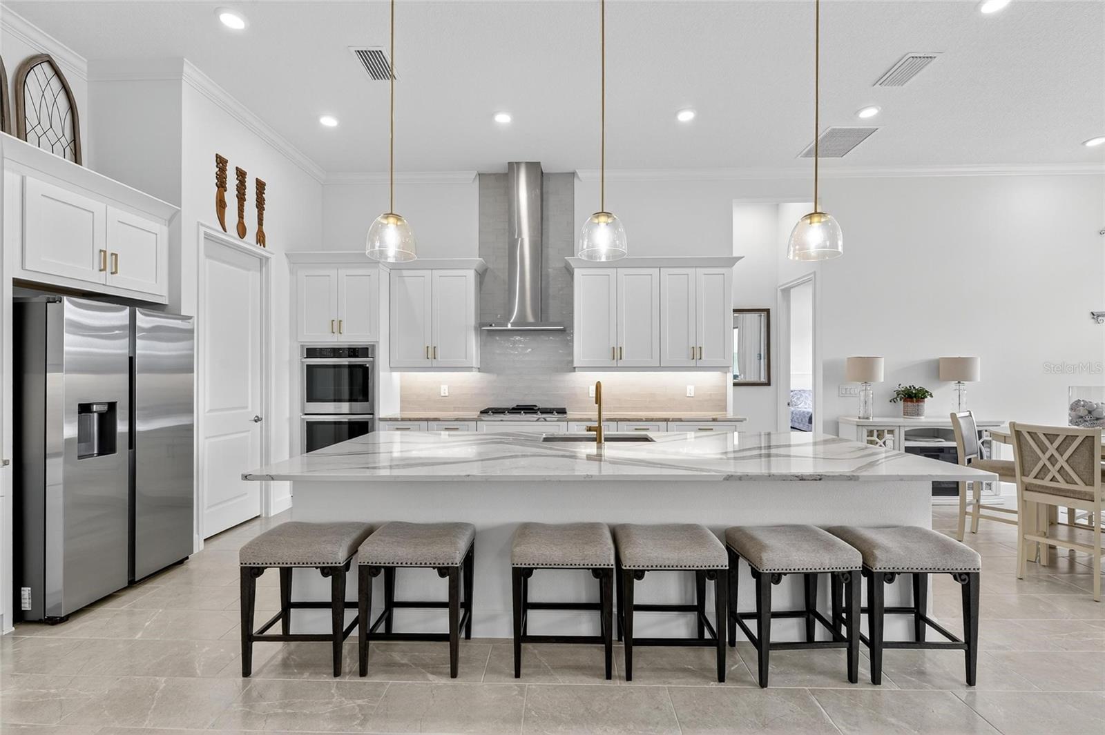 MARISOL POINTE - Residential