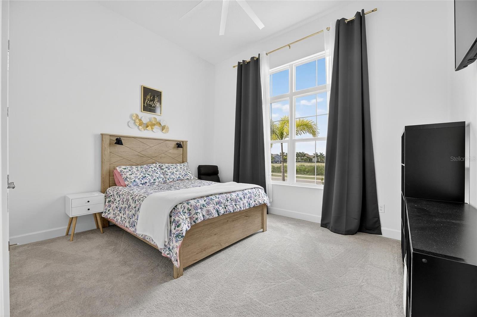 MARISOL POINTE - Residential