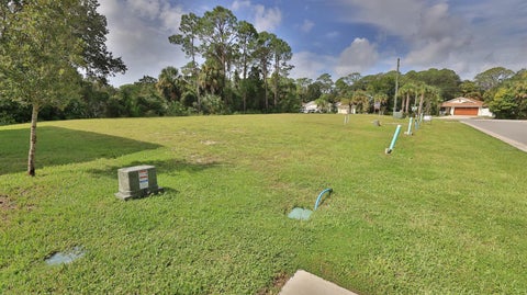 Photo of New Smyrna Beach, FL 32168 (MLS # NS1089223)