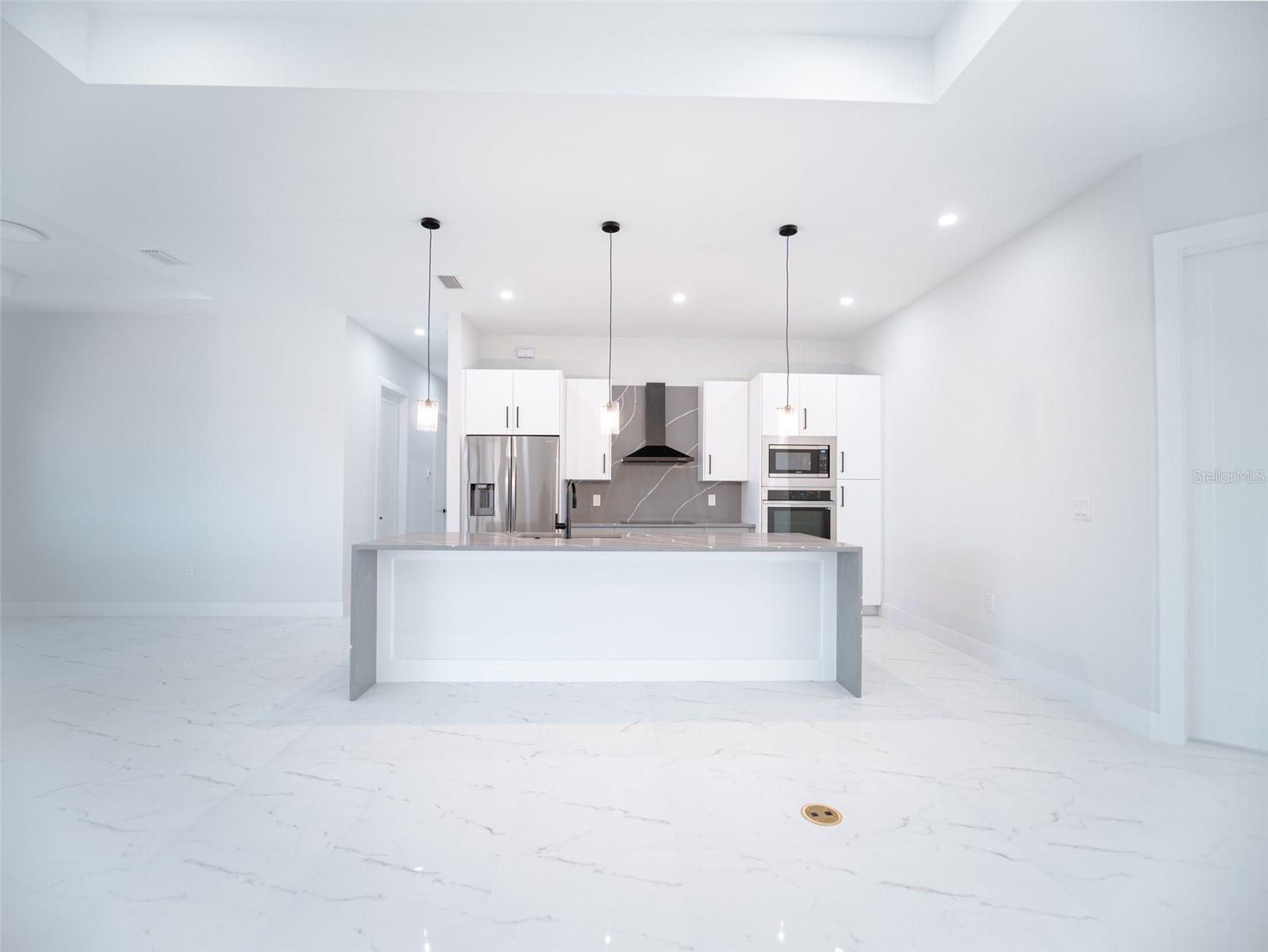 PORT CHARLOTTE - Residential