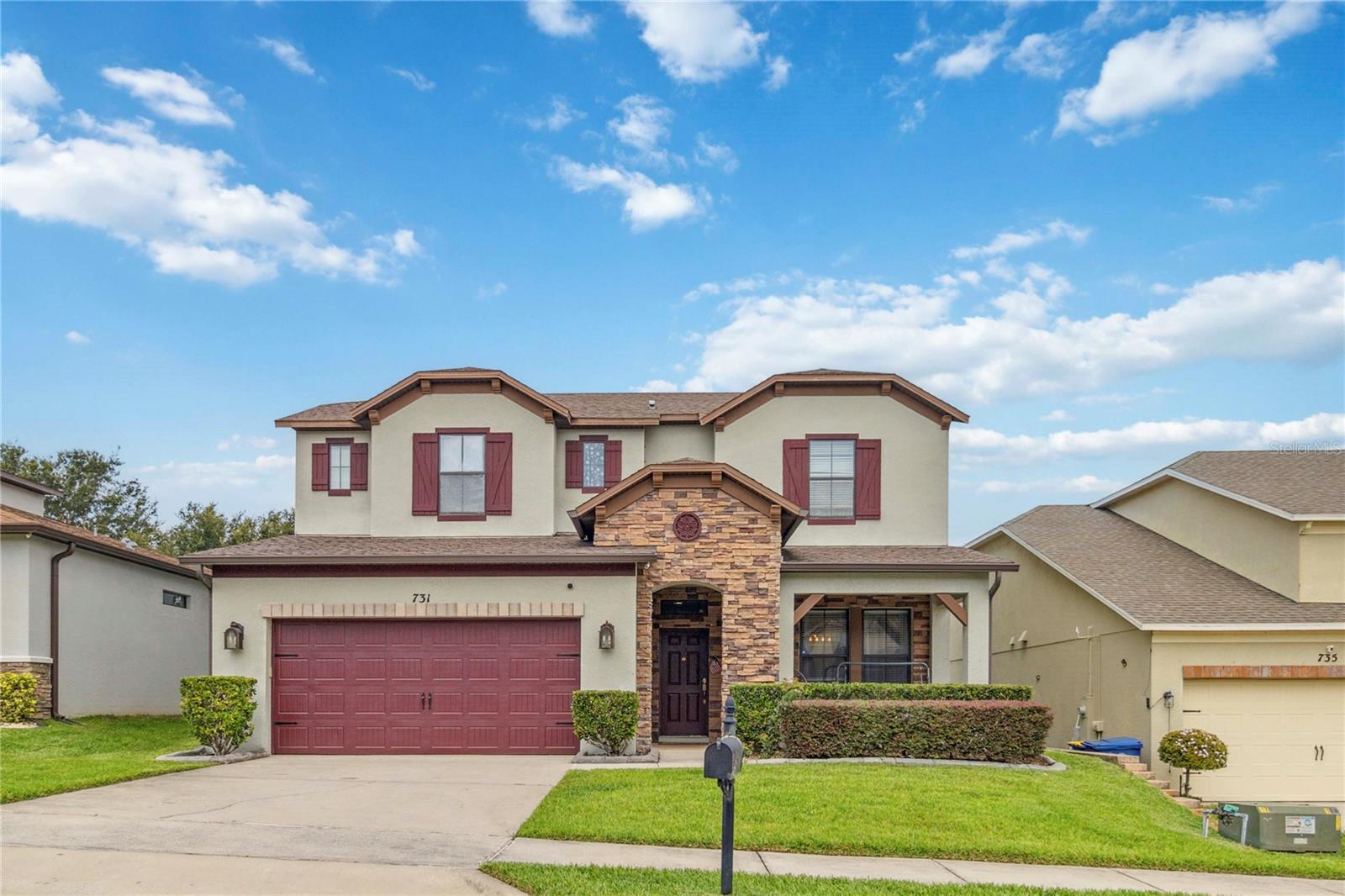 731 ARBOR POINTE AVENUE